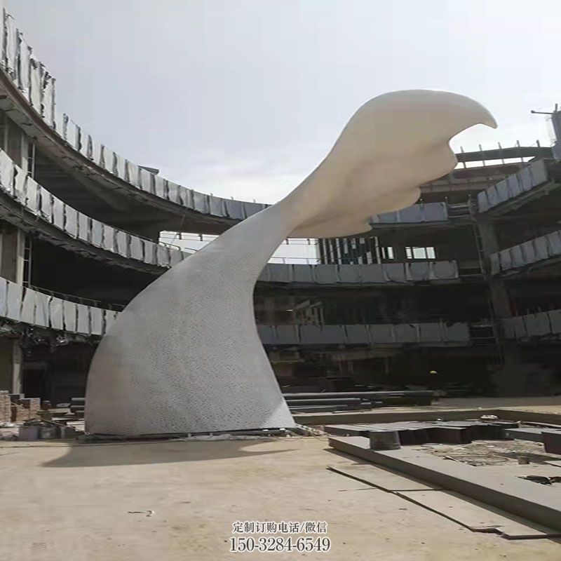 景区鱼尾雕塑 现代半身鱼雕塑定制 景观艺术鱼尾巴雕塑承接